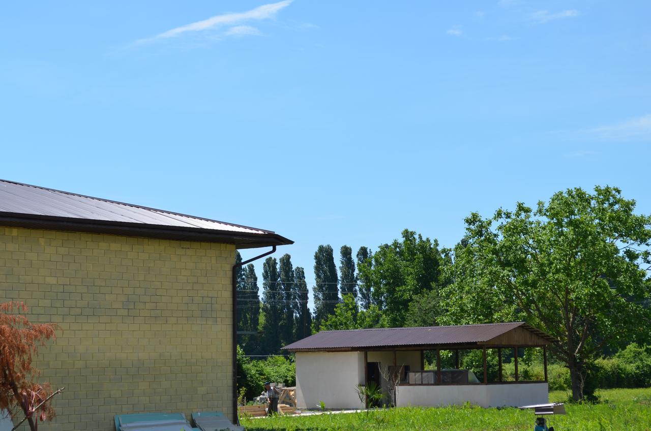 Solnechny Bereg Guest House Gudauta Luaran gambar