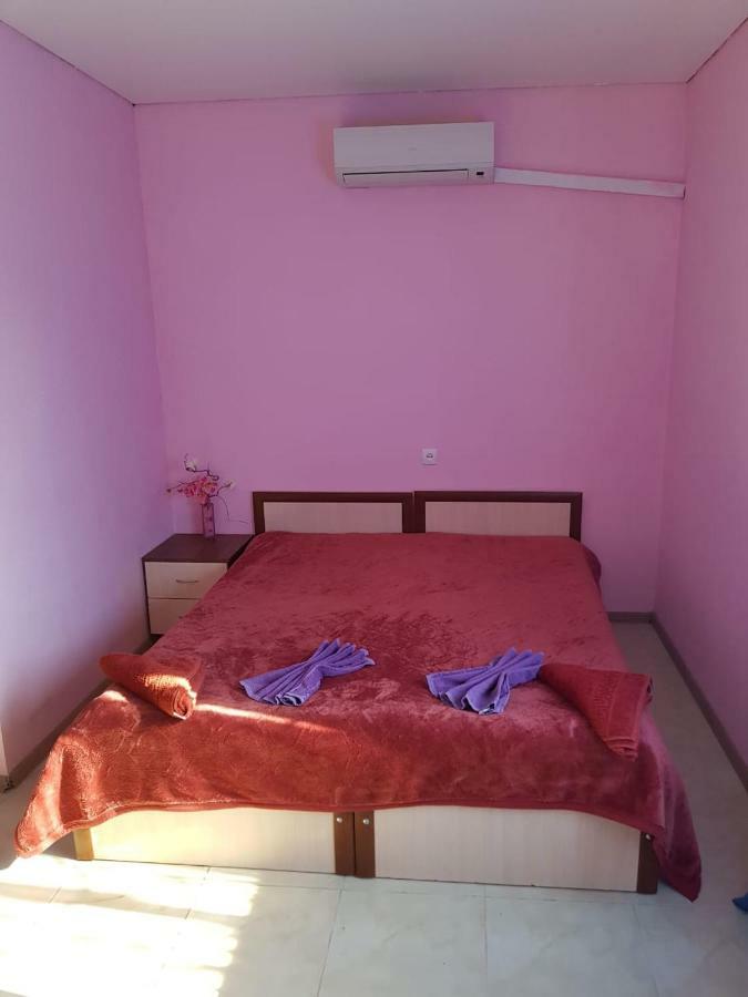 Solnechny Bereg Guest House Gudauta Luaran gambar