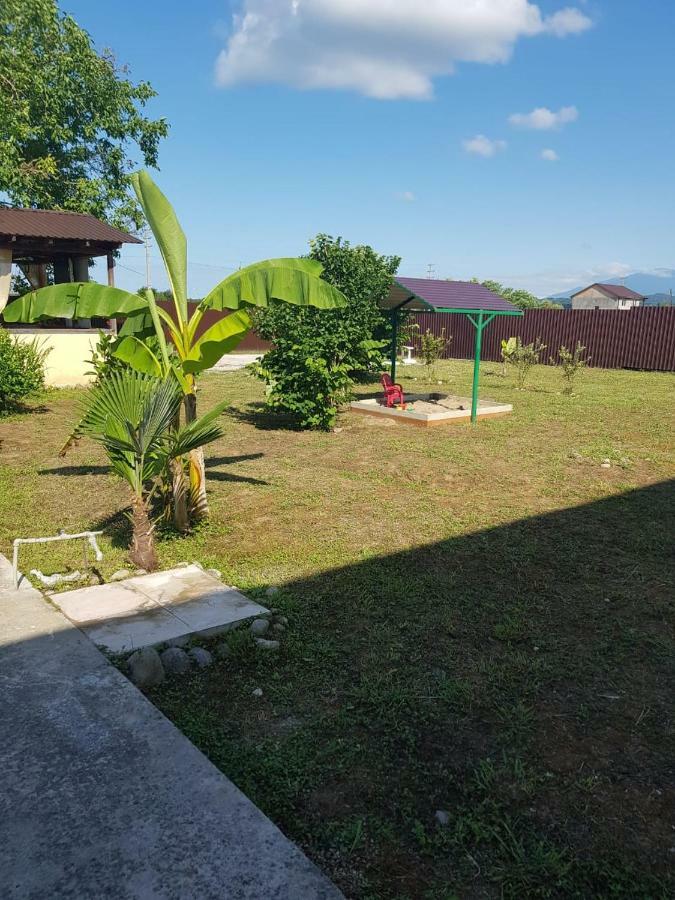 Solnechny Bereg Guest House Gudauta Luaran gambar